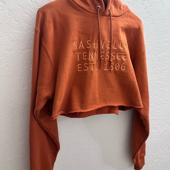 Champion Tops - Champion Nashville Cropped Hoodie
